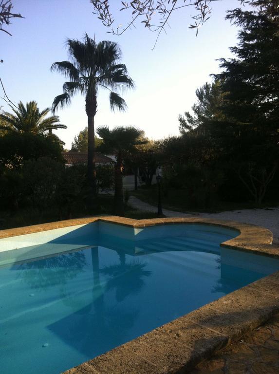 Du Cote De Chez Soi Hotel La Ciotat Bagian luar foto