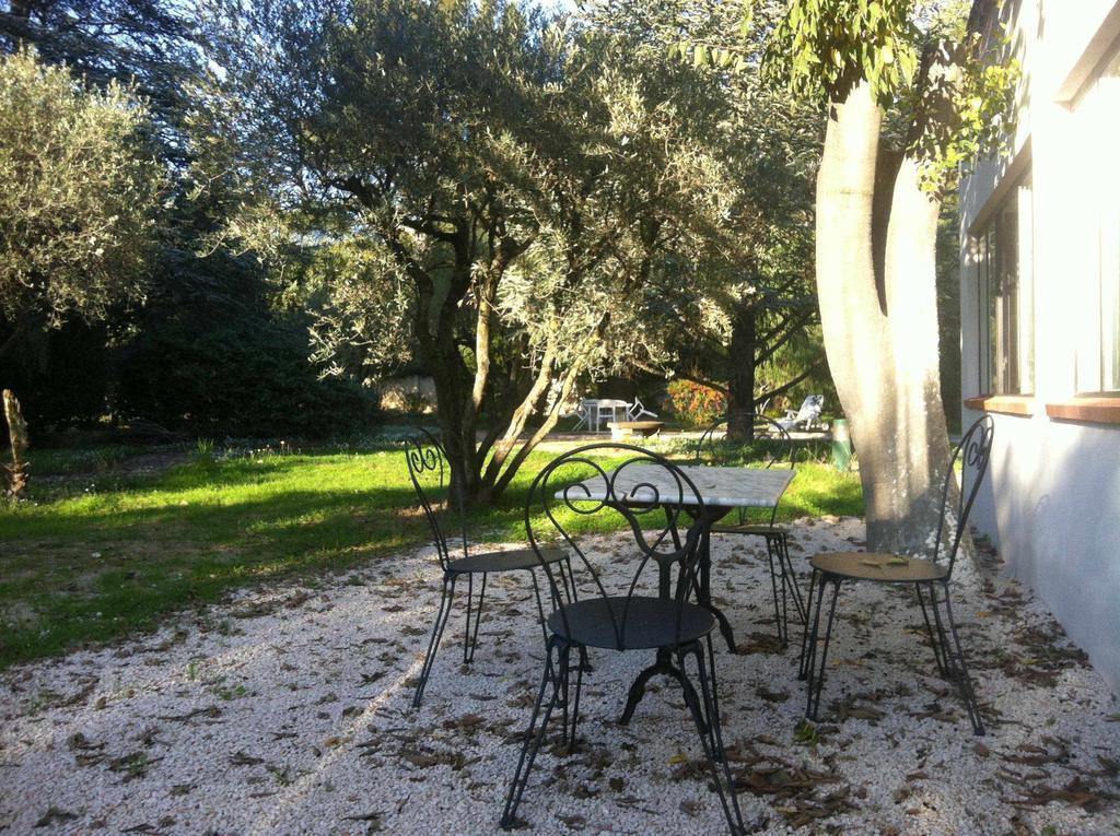 Du Cote De Chez Soi Hotel La Ciotat Ruang foto