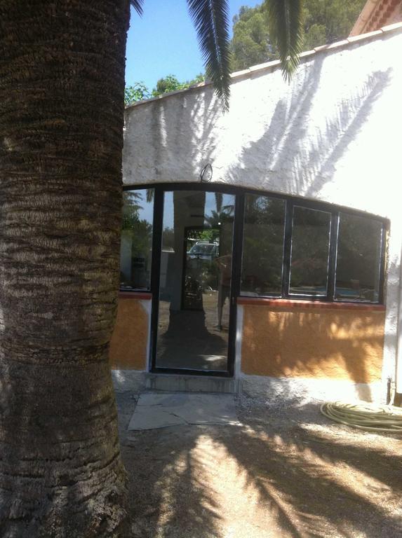 Du Cote De Chez Soi Hotel La Ciotat Ruang foto