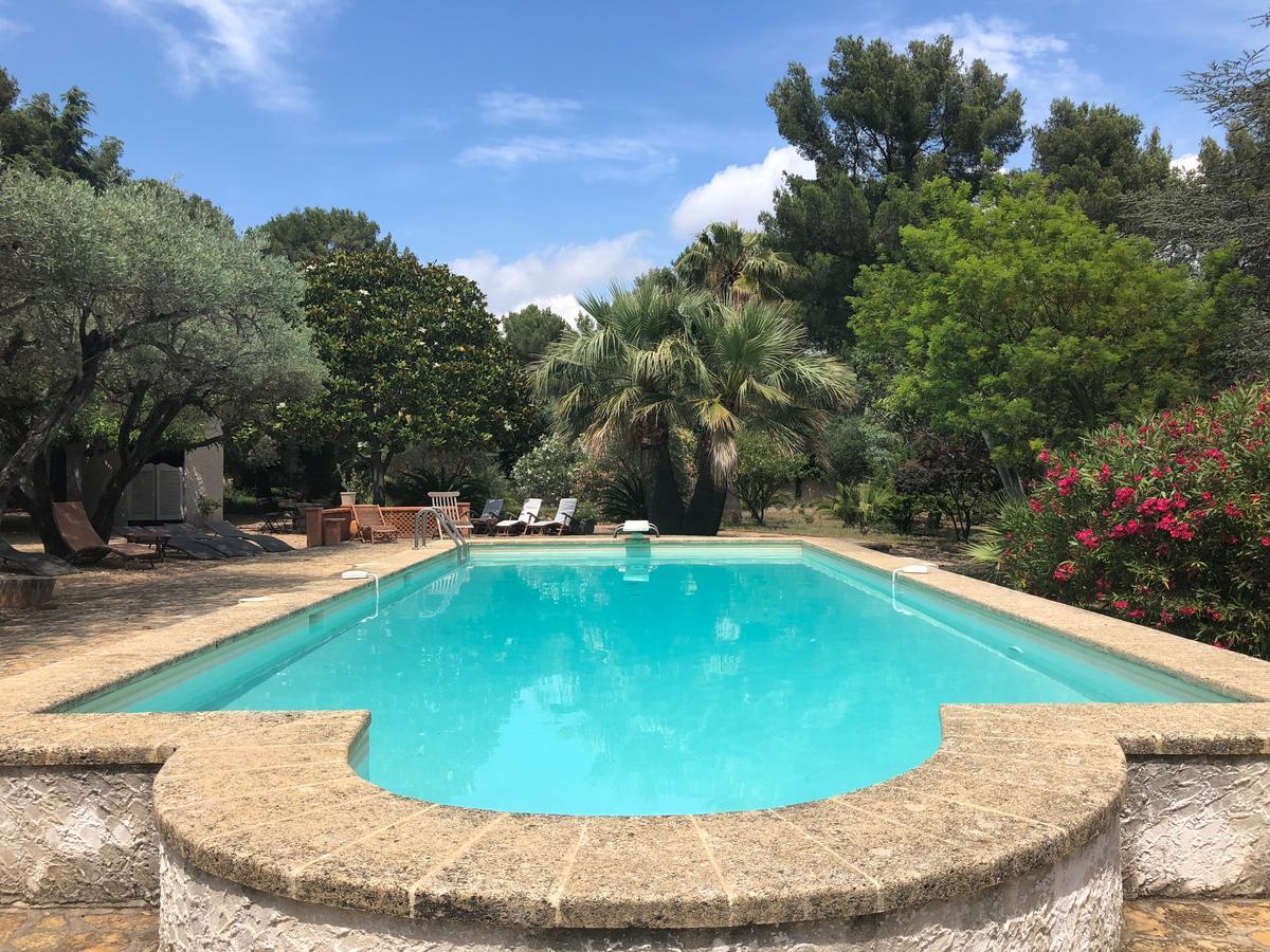 Du Cote De Chez Soi Hotel La Ciotat Bagian luar foto
